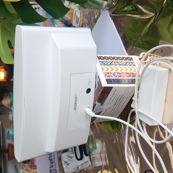 Bose Speaker - Picture 4 of 7